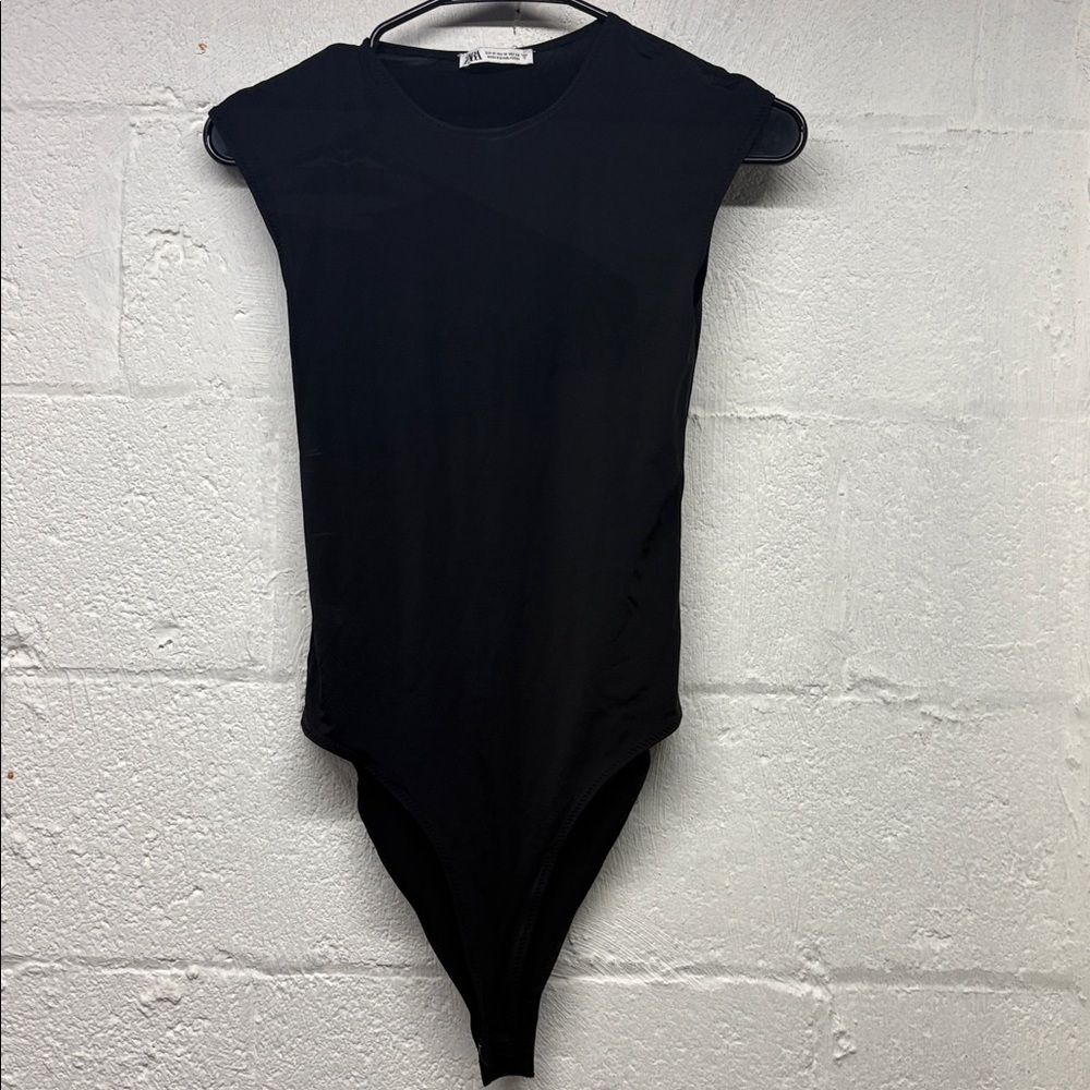 Zara Black Bodysuit cap sleeve sleeveless black sz med
